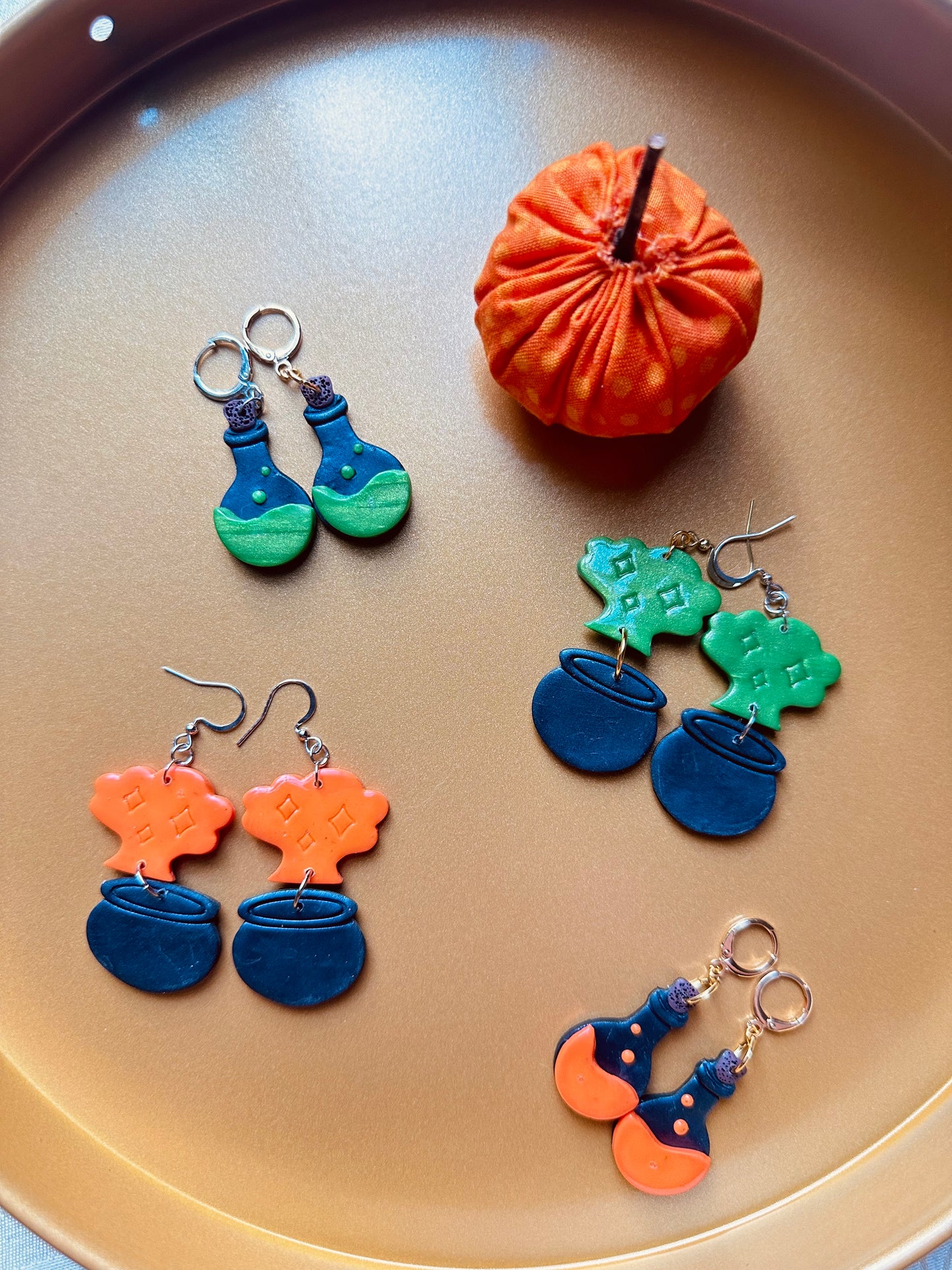 Autumn Witch - Bubbling Cauldron Earrings