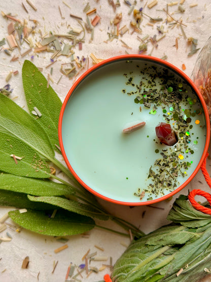 Wood Wick Soy Candle - Cucumber Vine & Basil Scented - The Herb Keeper
