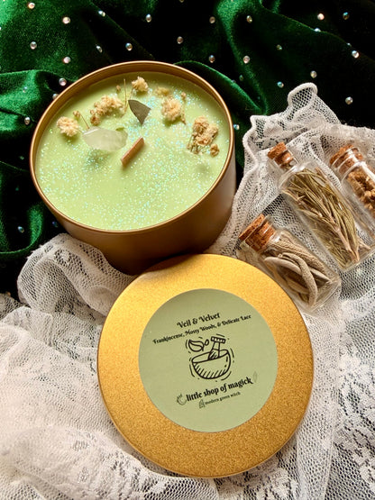 Wood Wick Soy Candle - Mossy Woods & Frankincense Scented - Veil & Velvet