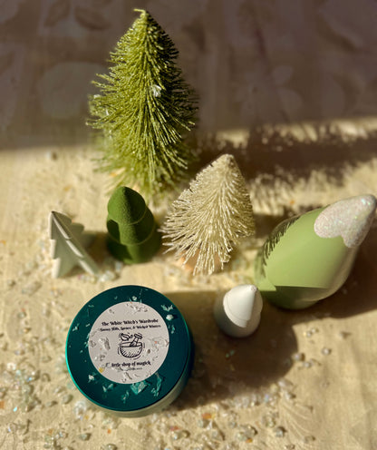 Wood wick soy Candle - The White Witch’s Wardrobe - Frasier Fir and Snow Scented