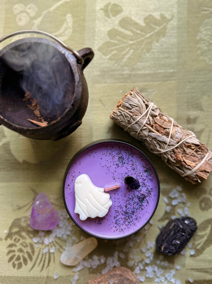 Wood wick soy Candle - The Haunted Alley - Smoked Cedarwood and Amber Vanilla Scented