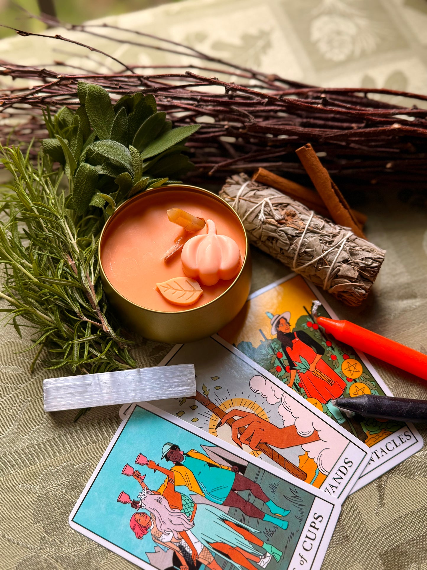 Wood wick soy Candle - The Autumn Market - Harvest Spice & Pumpkin Scented