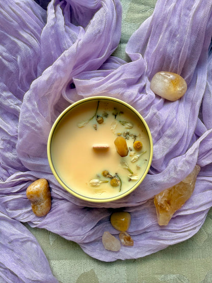 Wood Wick Soy Candle - Honeysuckle & Sweet Mint scented - The Secret Garden