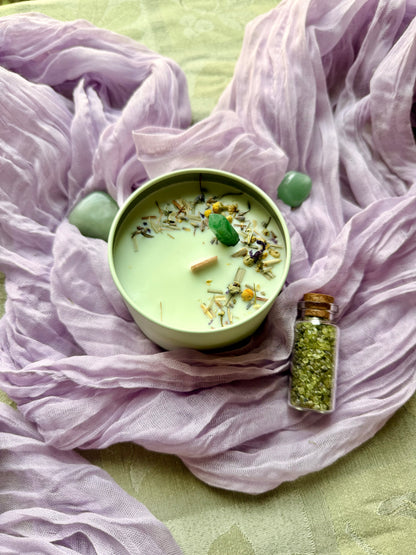 Wood Wick Soy Candle - Lavender & Sage scented - The Blooming Apothecary