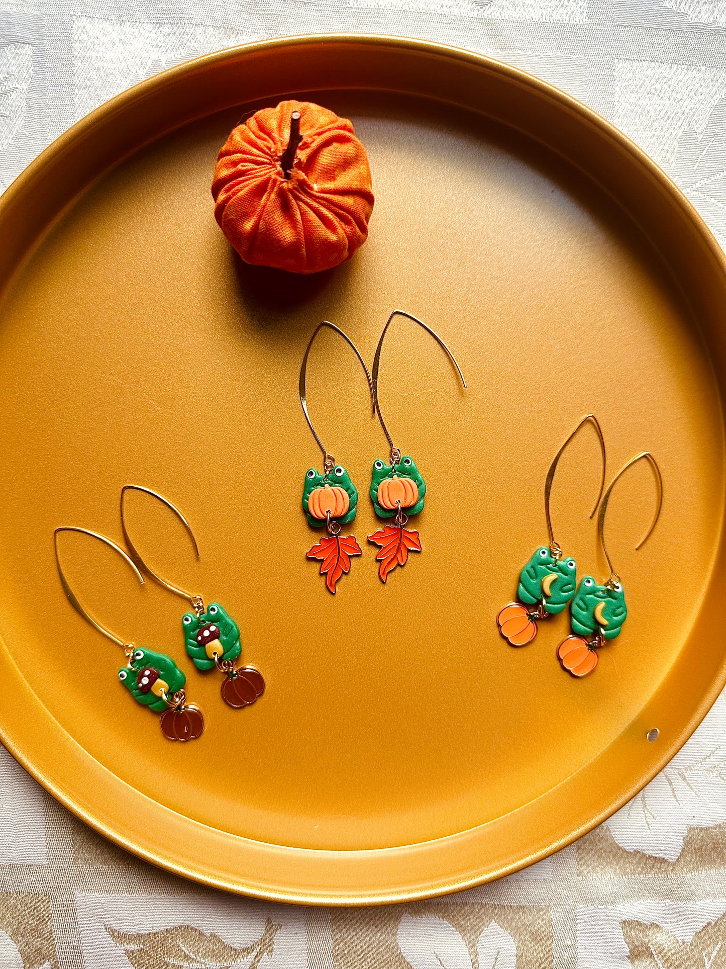 Autumn Witch - Frog Earrings