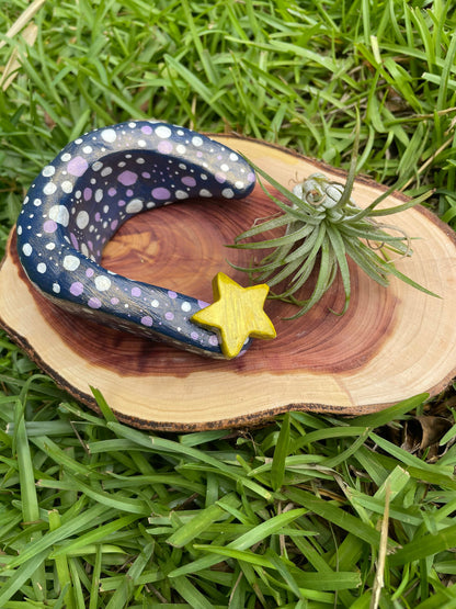 Tiny Moon Plant Holder - Air Plant Pot - Crescent Moon Decor - Plant Lover Gift