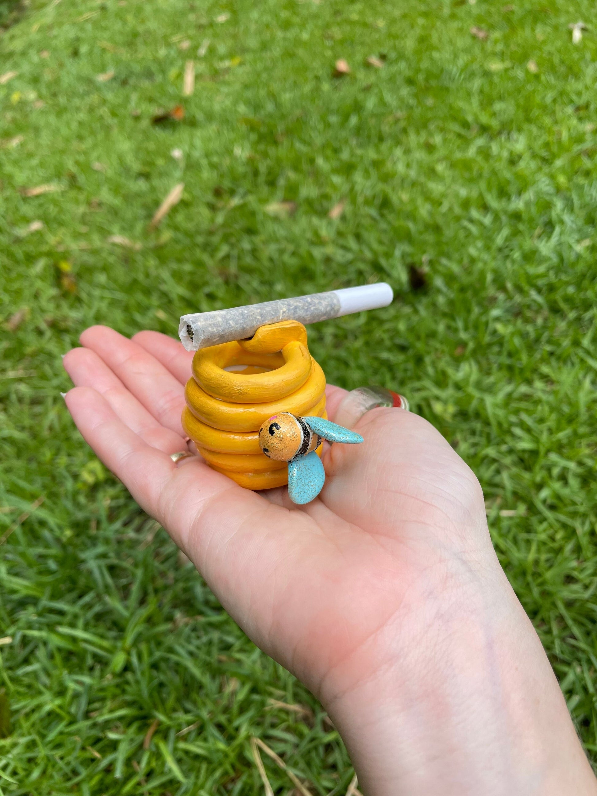 Polymer Clay Ashtray - Honey Bee Hive Ashtray - Gifts for Bee Lovers - Bee Plant Holder