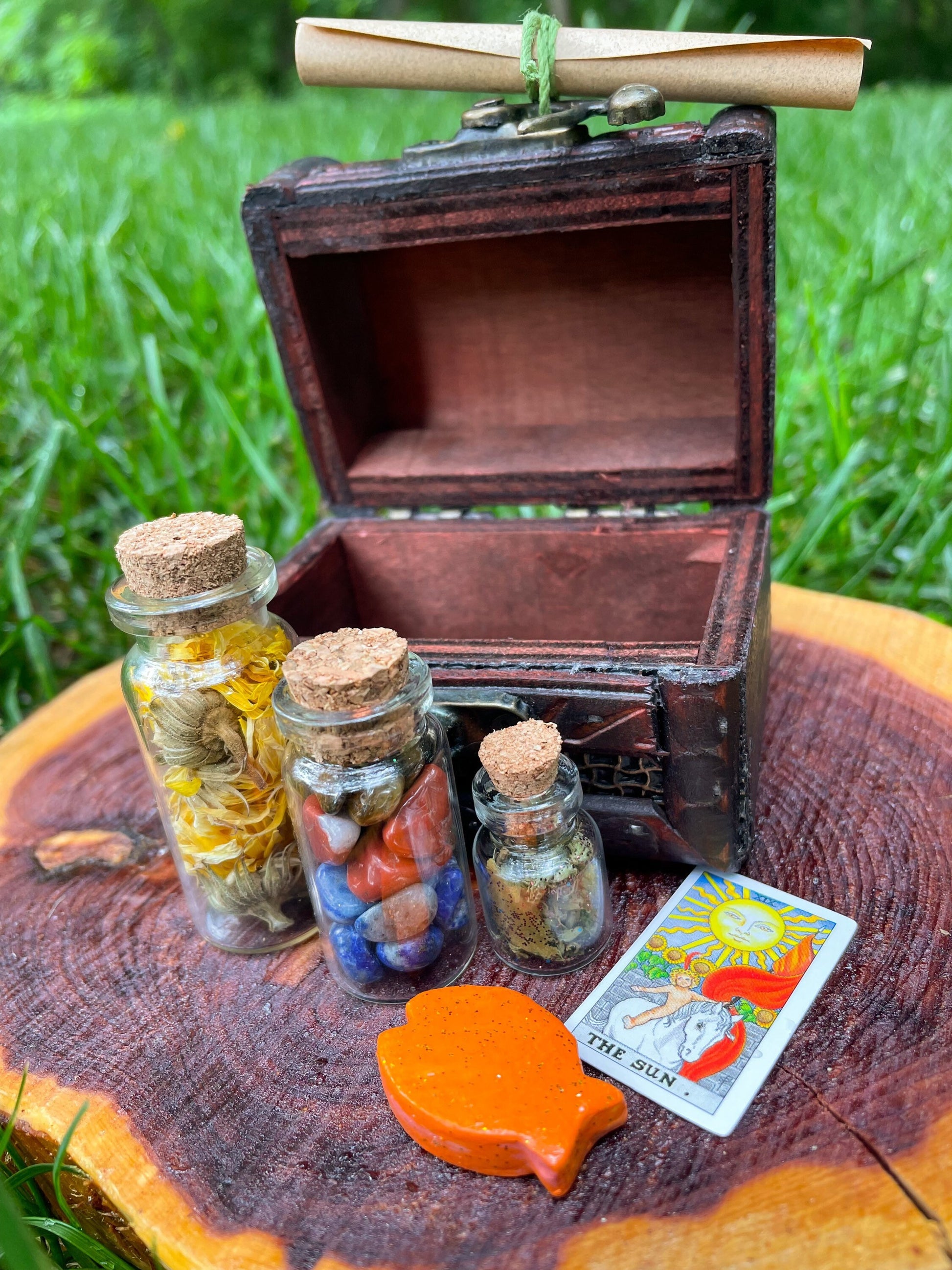 Spell Kit for Wealth - Intention Spell - Gift for Manifesting - Abundance Gift - Witchy Gift